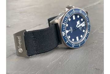 20mm Black paratrooper watch strap